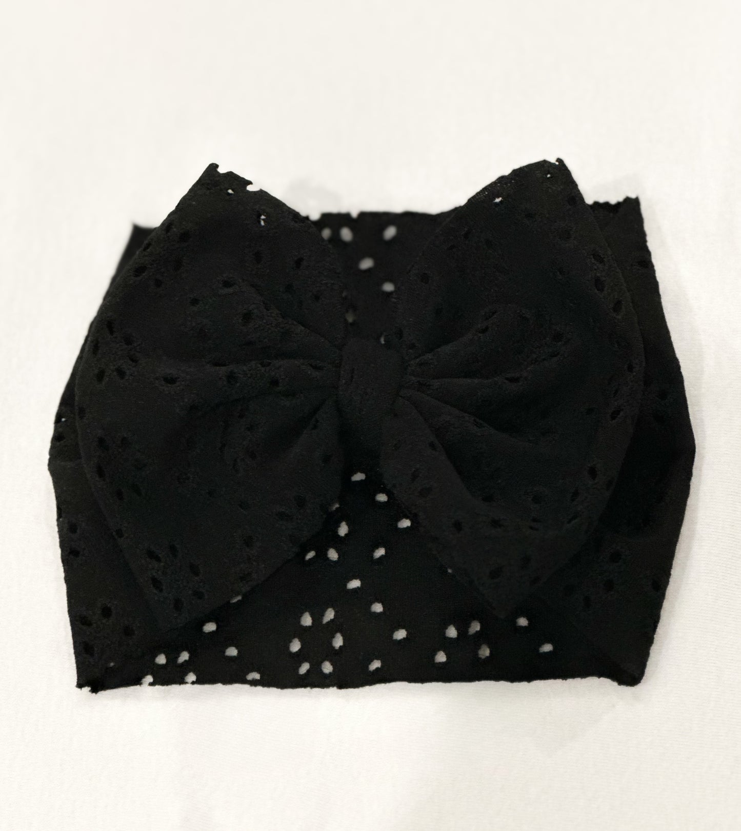 Black Eyelet